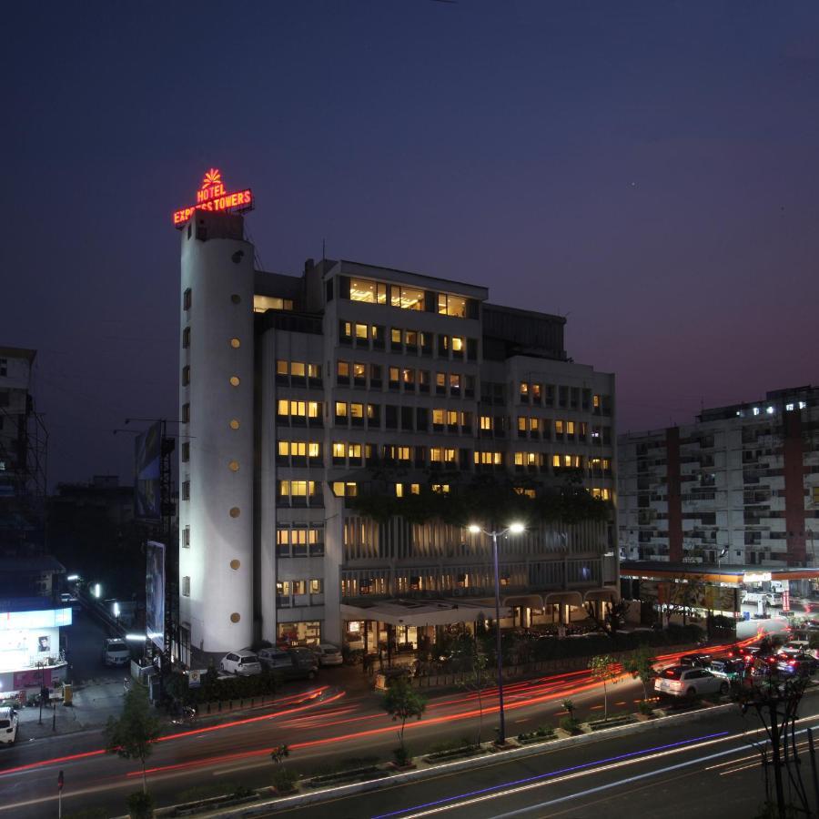 Hotel Express Towers Vadodara Luaran gambar