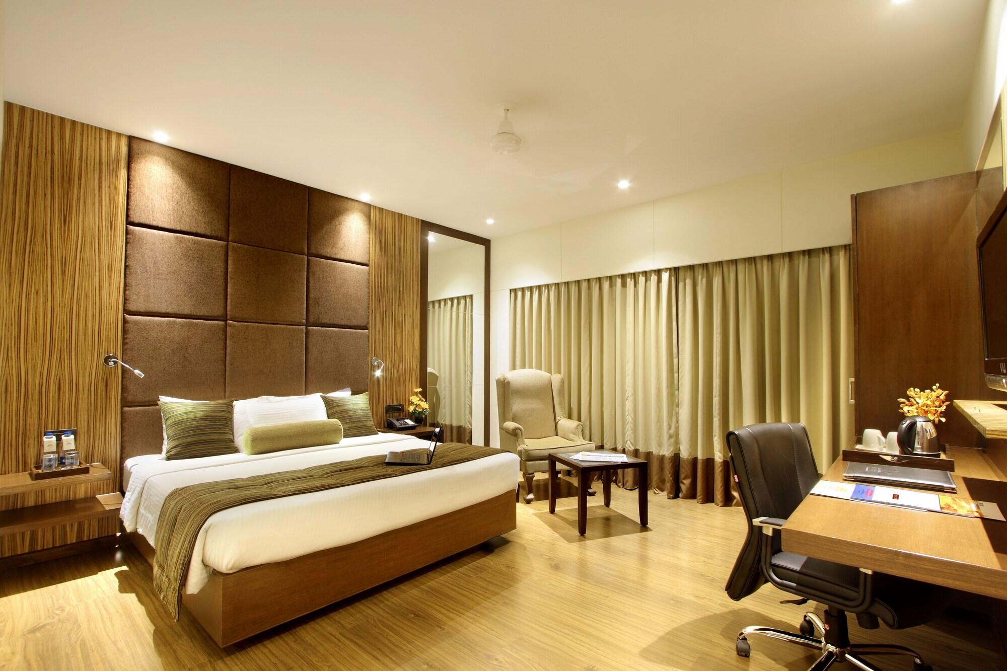 Hotel Express Towers Vadodara Luaran gambar
