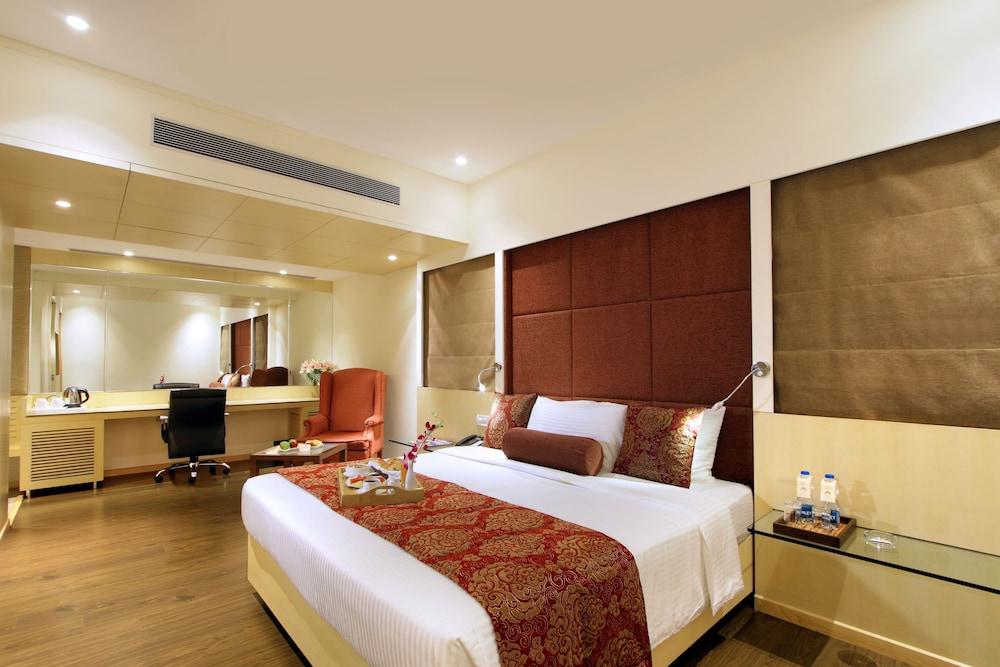 Hotel Express Towers Vadodara Luaran gambar