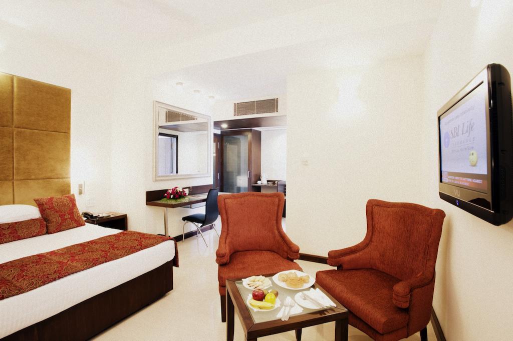 Hotel Express Towers Vadodara Luaran gambar